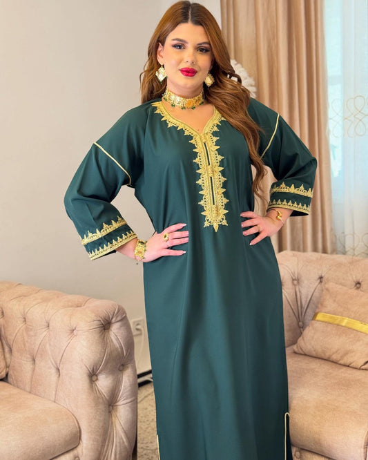 Emerald Green Abaya – Elegance and Tradition